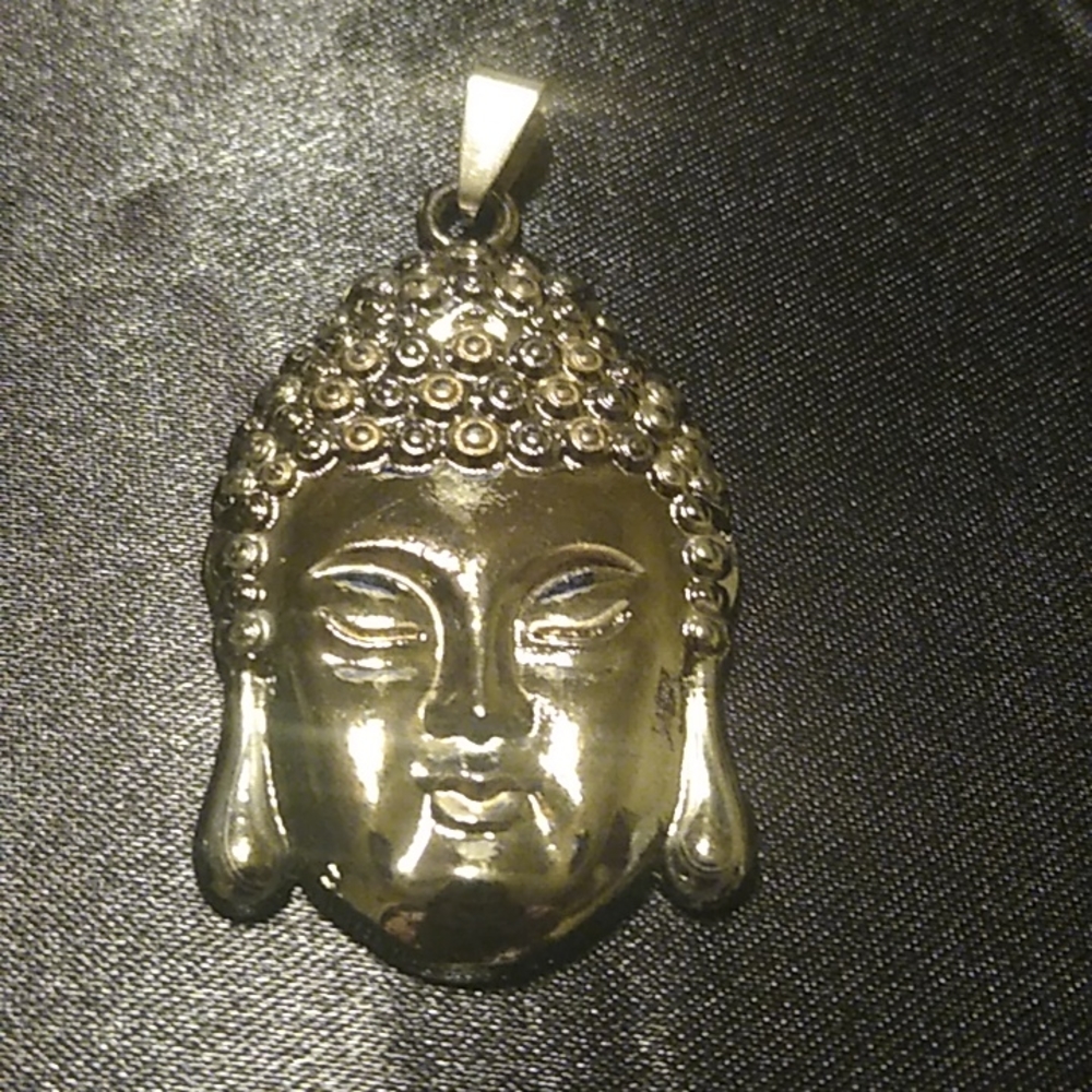 Maha Maya/ Buddha Pendant